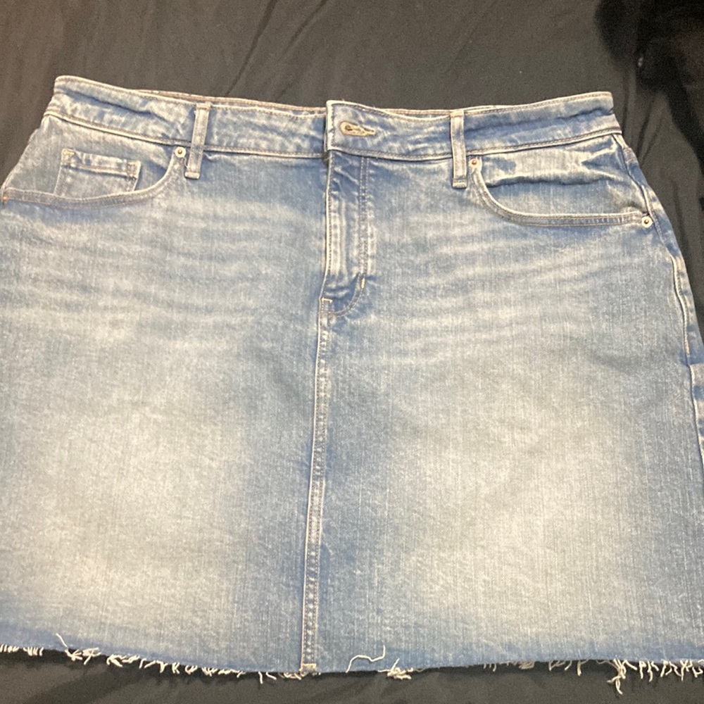 Brand new old navy high waist denim skirt